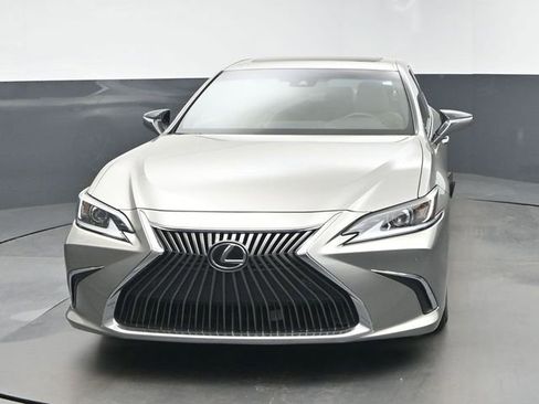 Used 2021 Lexus ES 250 w/ Premium Package AWD/4WD image 3