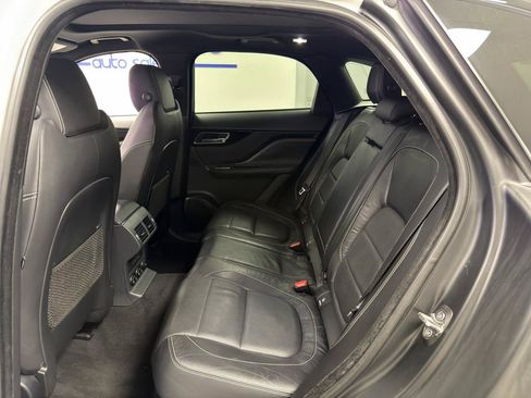 Used 2017 Jaguar F-PACE S AWD/4WD image 32