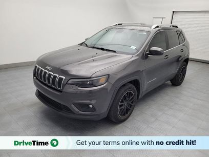 Used 2019 Jeep Cherokee Latitude Plus w/ Comfort/Convenience Group