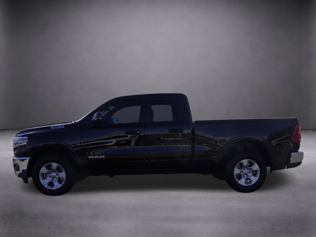 Used 2025 RAM 1500 Big Horn AWD/4WD image 8