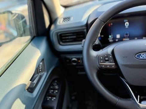 New 2026 Ford Maverick Lariat image 18