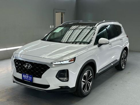 Used 2019 Hyundai Santa Fe Limited FWD image 3