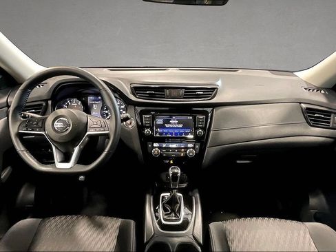 Used 2019 Nissan Rogue SV AWD/4WD image 8