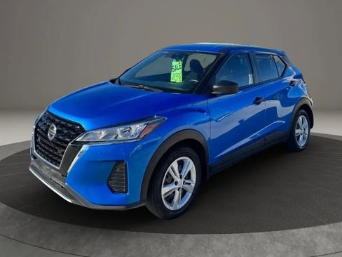 Used 2021 Nissan Kicks S FWD image 7