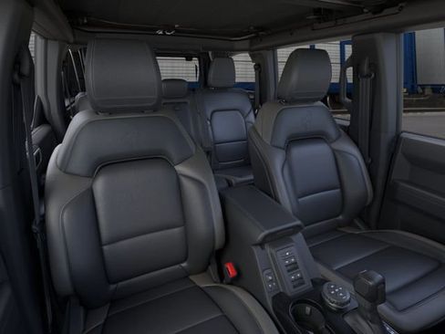 New 2026 Ford Bronco Outer Banks AWD/4WD image 10