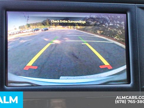 Used 2023 Chrysler Voyager LX FWD image 36