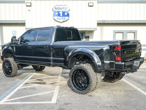 Used 2022 Ford F350 Platinum AWD/4WD image 6