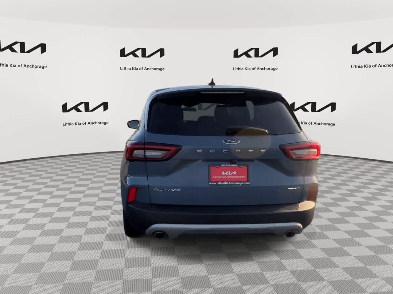 Used 2024 Ford Escape Active AWD/4WD image 7