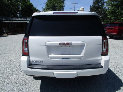 Used 2016 GMC Yukon SLT w/ Open Road Package AWD/4WD image 6
