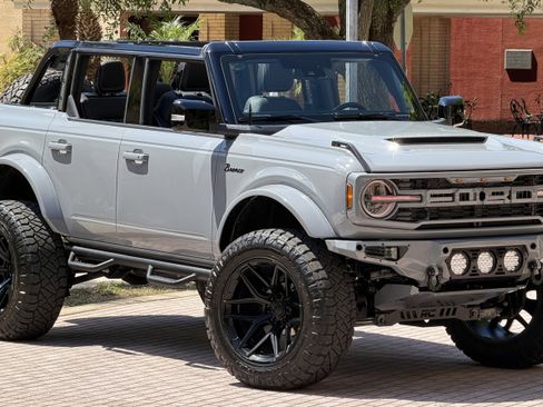 Used 2026 Ford Bronco Outer Banks AWD/4WD image 36