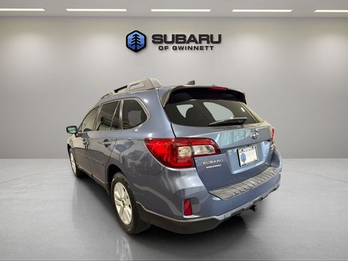 Used 2016 Subaru Outback 2.5i Premium AWD/4WD image 3