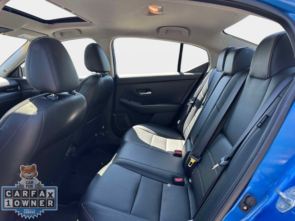 Used 2024 Nissan Sentra SR w/ SR Premium Package FWD image 15