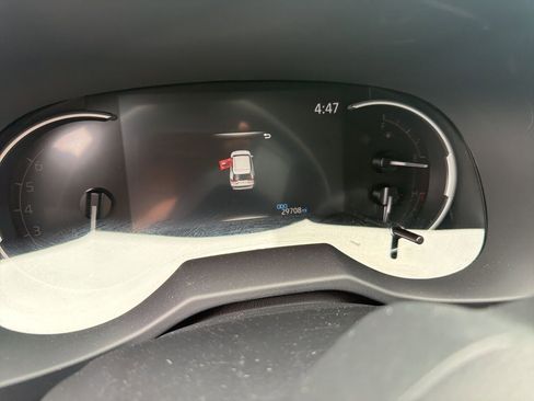 Used 2025 Toyota RAV4 XLE image 12