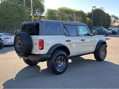New 2025 Ford Bronco Big Bend w/ Black Diamond Package image 6