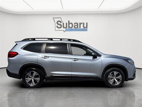 Used 2022 Subaru Ascent Premium w/ Convenience Package image 8