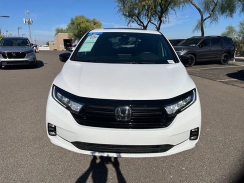Certified 2024 Honda Odyssey Sport image 18