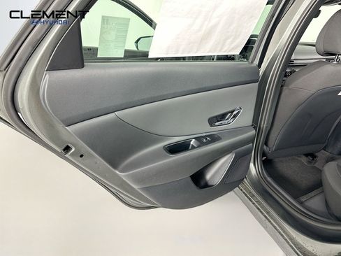 New 2026 Hyundai Elantra Sport FWD image 25