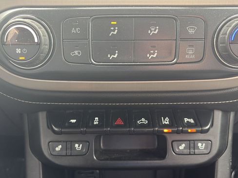 Used 2021 GMC Canyon Denali AWD/4WD image 18