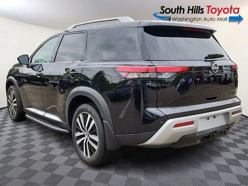 Used 2024 Nissan Pathfinder Platinum w/ Lighting Package (N93) AWD/4WD image 4