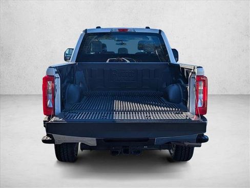 Certified 2025 Ford F250 XLT w/ FX4 Off-Road Package image 6