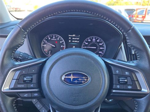 Used 2022 Subaru Outback Premium image 33