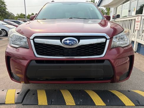 Used 2015 Subaru Forester 2.0XT Premium AWD/4WD image 2