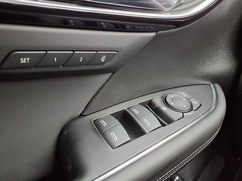 New 2026 Buick Envision Preferred image 18