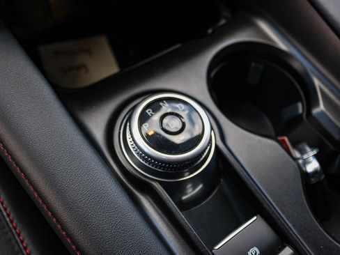 Used 2025 Ford Explorer ST-Line w/ ST-Line Street Pack AWD/4WD image 21