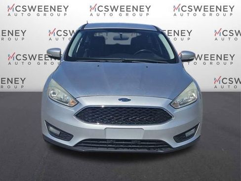 Used 2015 Ford Focus SE w/ SE Sport Package image 8