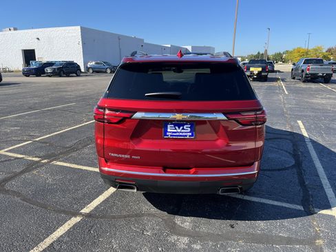 Used 2022 Chevrolet Traverse High Country w/ LPO, Floor Liner Package image 5