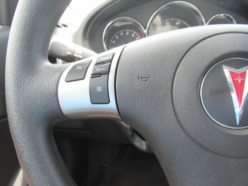 Used 2007 Pontiac G6 Sedan w/ Sport Package FWD image 24