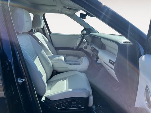 Certified 2026 Hyundai Palisade Calligraphy AWD/4WD image 15