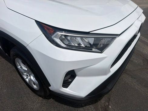 Used 2019 Toyota RAV4 XLE w/ Convenience Package AWD/4WD image 14
