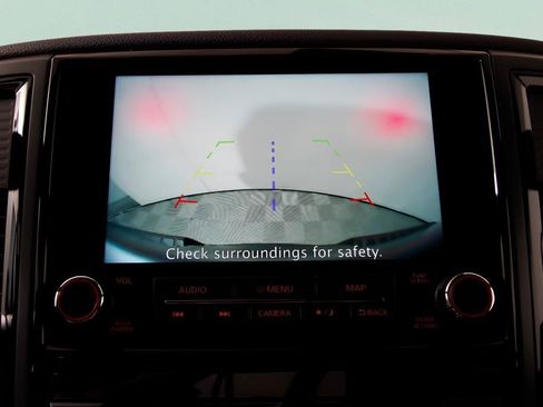 Used 2024 Nissan Titan PRO-4X w/ Off Road Protection Package image 26