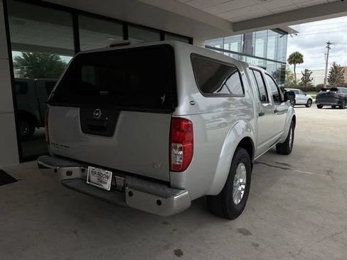 Used 2016 Nissan Frontier SV w/ SV Value Truck Package RWD image 14