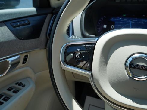 Used 2023 Volvo XC90 B6 Plus w/ Protection Package Premier AWD/4WD image 26