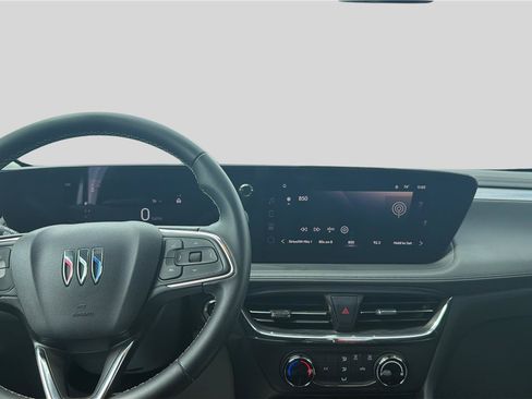 Used 2025 Buick Encore GX Preferred FWD image 9