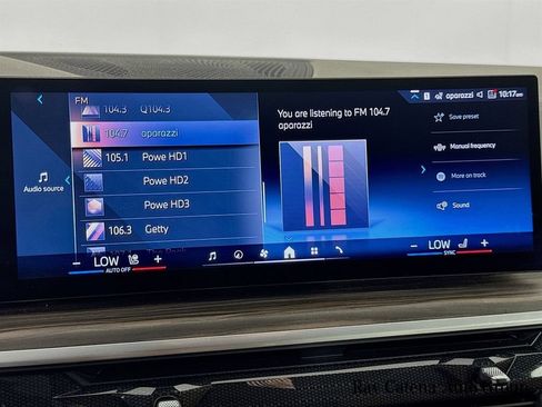 Used 2024 BMW X7 xDrive40i w/ Executive Package AWD/4WD image 15