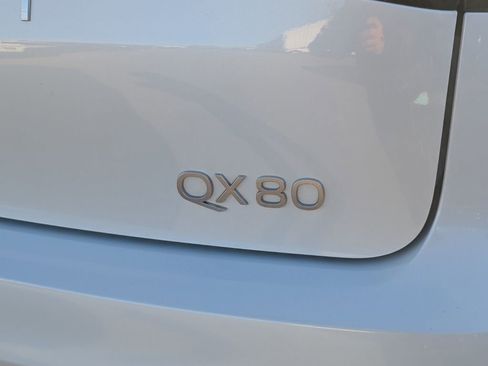 Used 2025 INFINITI QX80 Pure w/ Exterior Package image 18