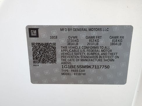 Used 2019 Chevrolet Cruze LT image 36