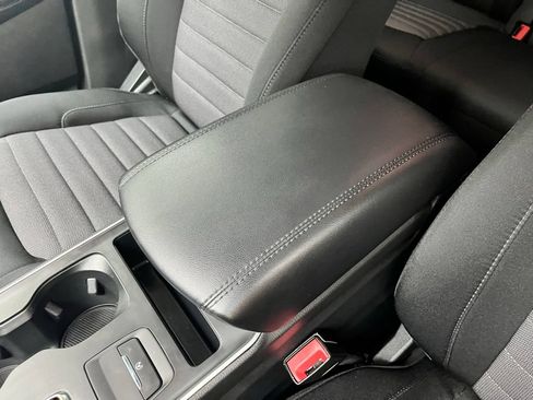 Used 2022 Ford Edge SE AWD/4WD image 29