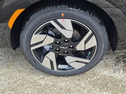 New 2025 Kia Soul GT-Line image 32