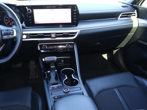 Used 2022 Kia K5 GT-Line w/ GT-Line FWD Premium Package image 11