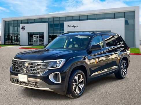 New 2026 Volkswagen Atlas SE FWD image 1