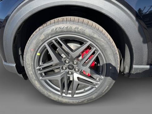 New 2026 Ford Explorer ST w/ Sun And Sound Package image 9