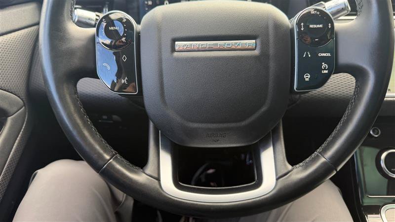 Used 2020 Land Rover Range Rover Evoque S AWD/4WD image 33