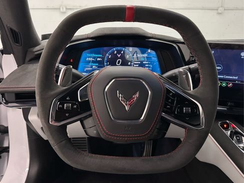 Used 2023 Chevrolet Corvette Stingray Premium Conv RWD image 25