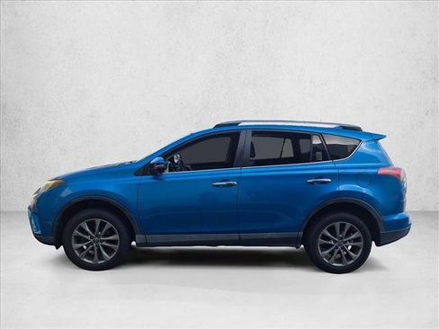 Used 2017 Toyota RAV4 Limited image 4