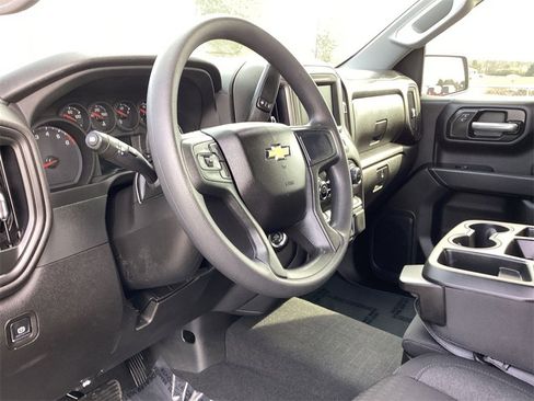 Certified 2025 Chevrolet Silverado 1500 Custom image 10