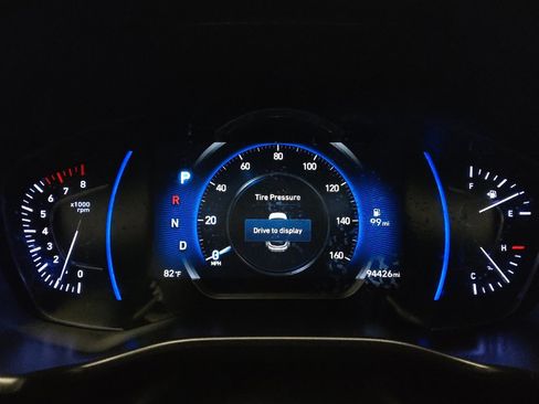Used 2019 Hyundai Santa Fe SEL FWD image 23